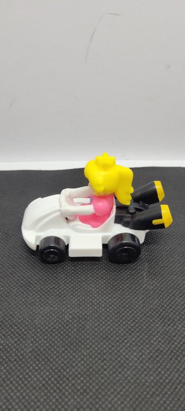 McDonald’s 2024 Nintendo Princess Peach Toy #2
